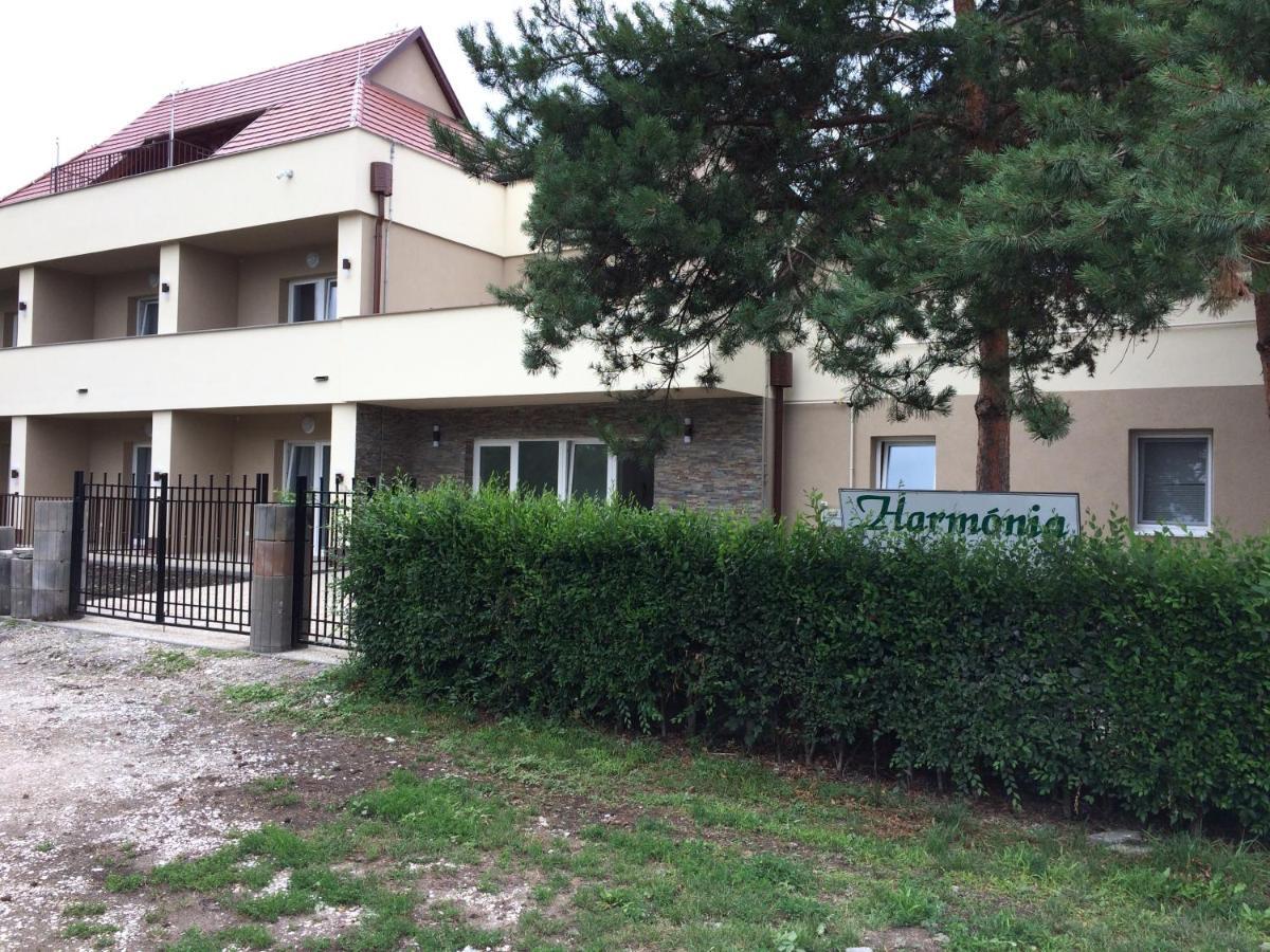 Apartamento Harmónia Panzió Bogács Exterior foto