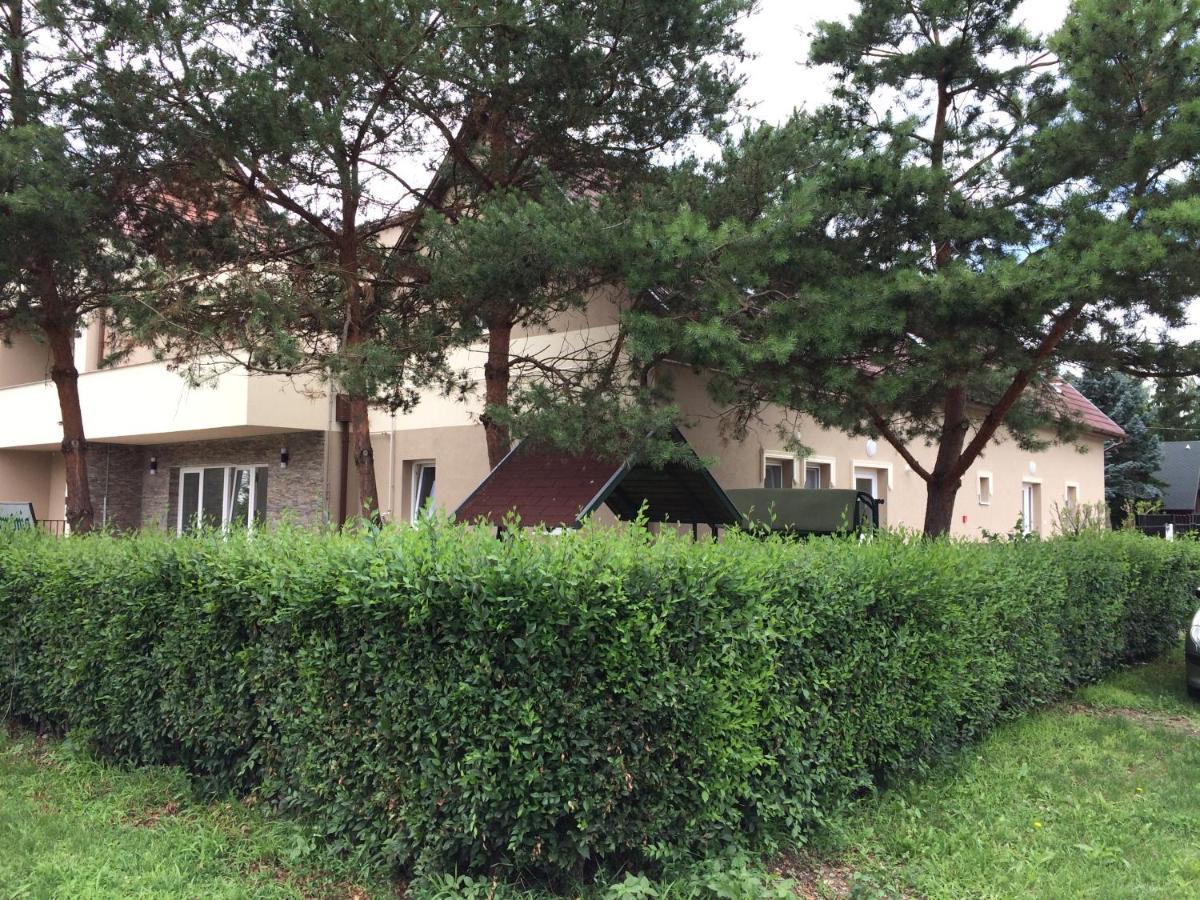 Apartamento Harmónia Panzió Bogács Exterior foto