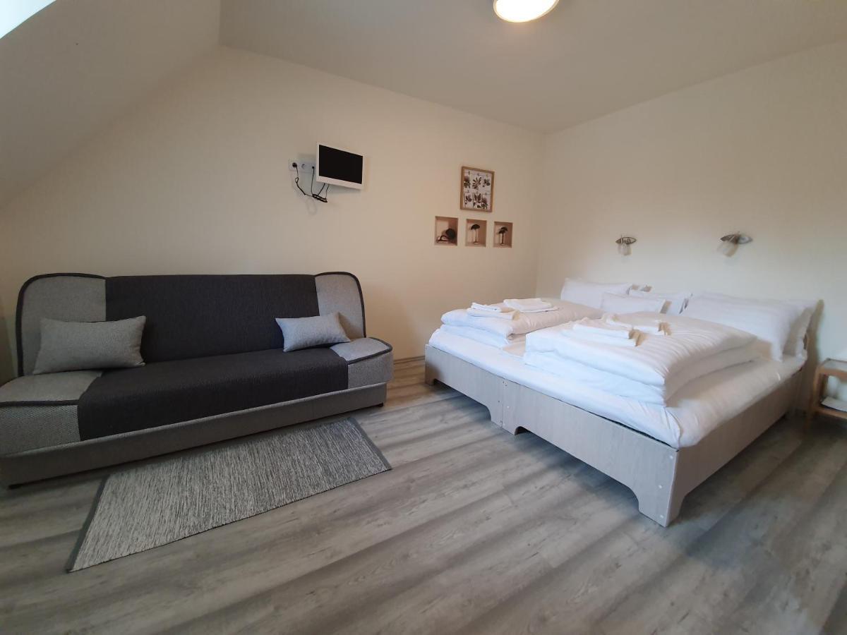 Apartamento Harmónia Panzió Bogács Exterior foto