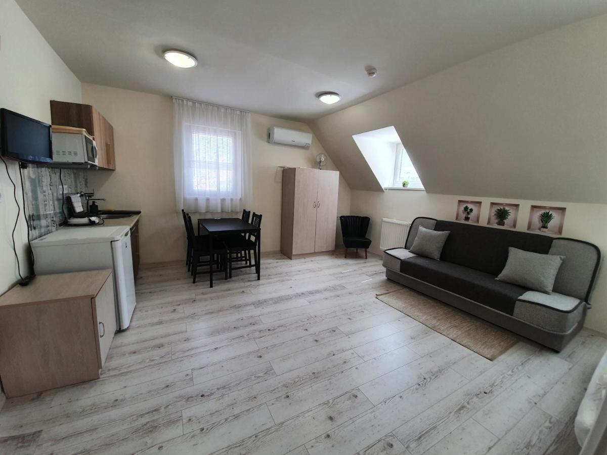 Apartamento Harmónia Panzió Bogács Exterior foto